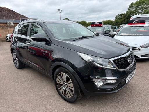 2014 KIA SPORTAGE 3 SAT NAV ISG CRDI PRICE 5,200 YEAR 2014 64 REG MILEAGE... photo